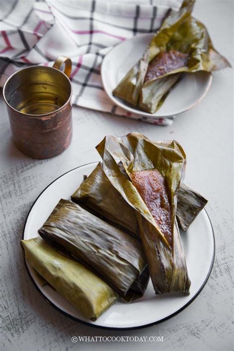 Kue Lemet / Ketimus Singkong / Kueh Ubi Kayu (Steamed Cassava Cake) Cassava Cake, Asian Grocery ...