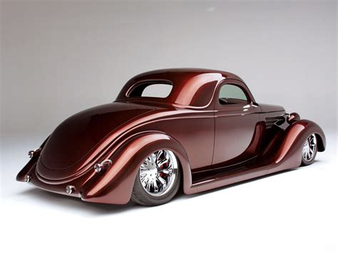 1935 Ford Coupe - Street Rodder Magazine