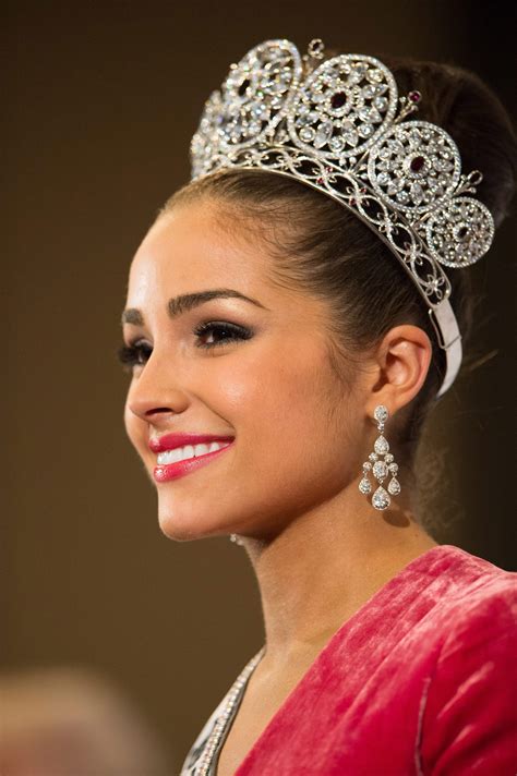 BU student and Rhode Island native Olivia Culpo crowned Miss Universe | Boston.com