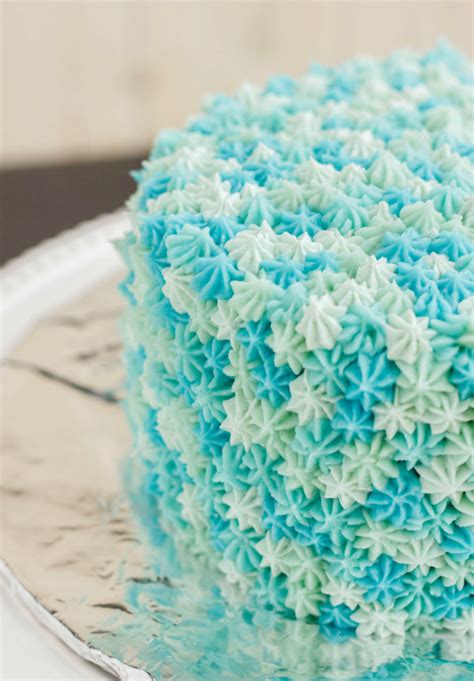 28 Creative *And* Easy Ways To Decorate A Cake