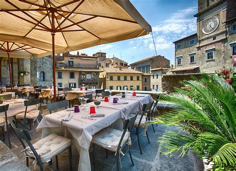 La Loggetta - Restaurants and Pizzerias in Cortona a Cortona - Cortonaweb