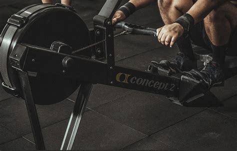 4 Things You Must Buy For Your Rowing Workouts - Rowing Machine