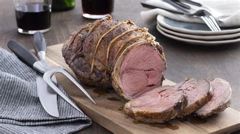 How to Roast Lamb Perfectly - Cook the Story