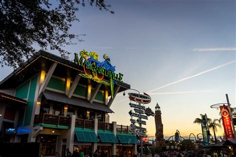 2 awesome date night ideas at Universal Orlando CityWalk