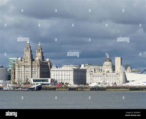 The Three Graces,Liverpool Waterfront Stock Photo - Alamy