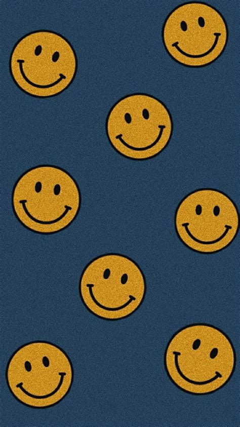 Indie Aesthetic Trippy Smiley Face Wallpaper