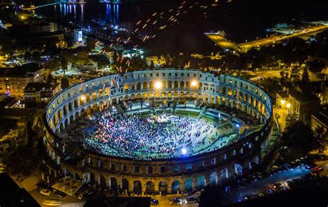 Events Amphitheater Pula 2022 – Pula Music Week, Arctic Monkeys, Tame Impala & mehr