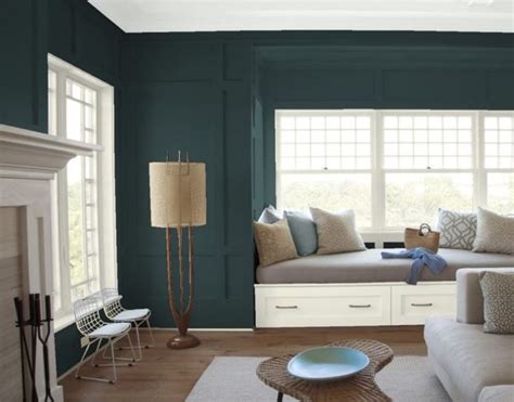 25 of the Best Green Paint Color Options for Family Rooms