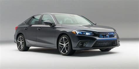 2022 Honda Civic Sedan Features a Cleaner Look, Carryover Engines