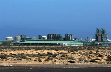 Oil Production Resumes At Key Libya Field: Company | IBTimes