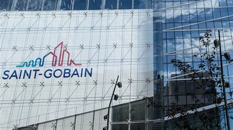 Saint-Gobain buys Building Products of Canada for $994M