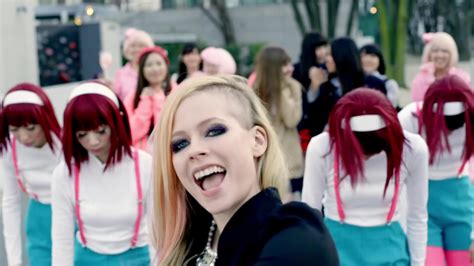 Hello Kitty {Music Video} - Avril Lavigne Photo (38715383) - Fanpop