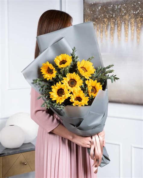 Bright Sunflower Flower Bouquet Delivery in Pampanga | Parfumella Flowers