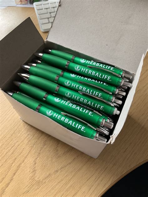 Herbalife promotional pens – gift - Presenter Supplies