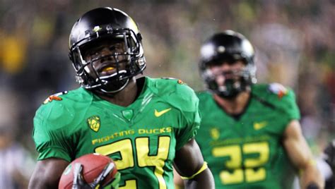 Oregon Ducks football: Who are the best players in program history?