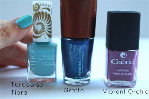3 Non toxic nail polish brands to try now. - Round and Round Rosie