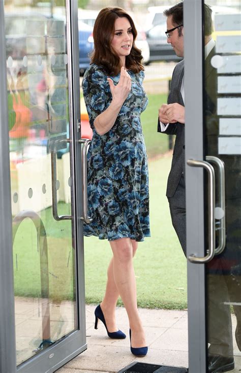 Kate Middleton's Best Maternity Dresses | Who What Wear