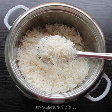 How to cook quinoa in a rice cooker (Perfect quinoa every time!) - Everyday Nourishing Foods