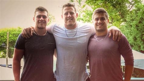 J. J. Watt Brothers : J J Watt To Face Both Brothers T J And Derek In Week 3 : The pittsburgh ...