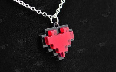 8 Bit Pixel Heart Necklace by TrinketSlotCom on Etsy, $10.00 | Heart necklace, Pixel heart ...