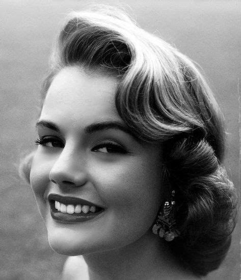 83 best 1950's hairstyles images on Pinterest | Hair dos, Vintage hair ...