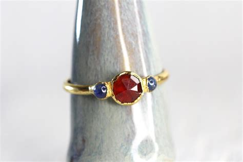 Garnet Ring January Birthstone Ring Sapphire and Garnet - Etsy