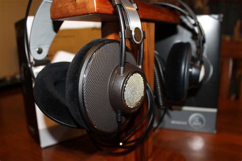 AKG K702 (The Classic) vs. K612 Pro (The Upstart) – Review and ...