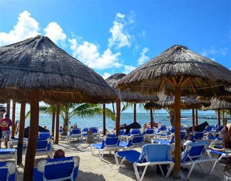 Beach Escape with Open Bar - CMZ Shore Excursions | Carnival Cruise Line