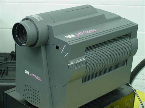 3M LCD Projector