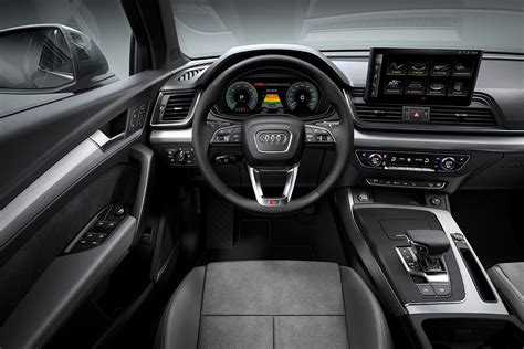 Fotos Interiores - Audi Q5 TFSIe (2021) - km77.com