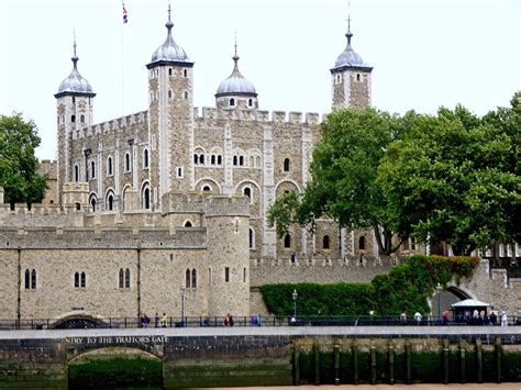 Tower of London | History & Facts | Britannica