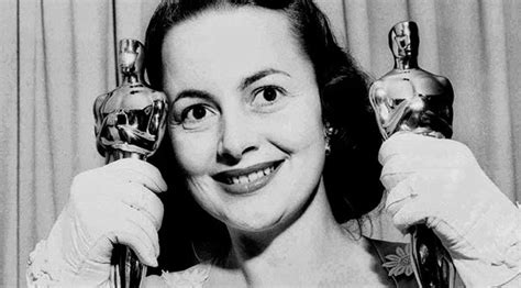 Joan Fontaine’s Oscar trophy to be auctioned | Hollywood News - The ...