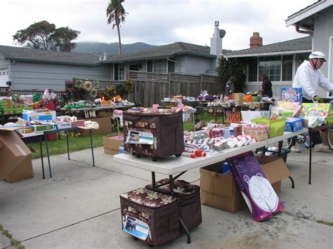 4H garage sale 2010 | Garage sale to raise money for 4H farm… | Bob n Renee | Flickr