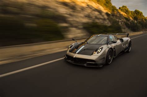 Pagani Huayra Wallpaper