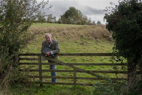 Jeremy Clarkson yet to win over Cotswolds neighbours amid ongoing farm ...