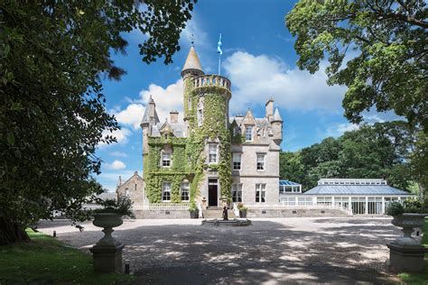 Carlowrie Castle | Tartan Weddings