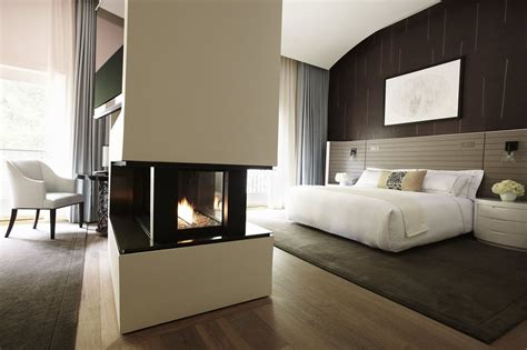 Hotel Bel-Air - Los Angeles, CA, USA Hollywood’s... | Hotel bel air, Hotel interiors, Home