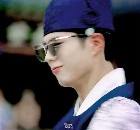 #박보검 #구르미그린달빛 #구르미 Park Bo Gum Moonlight, Moonlight Drawn By Clouds ...