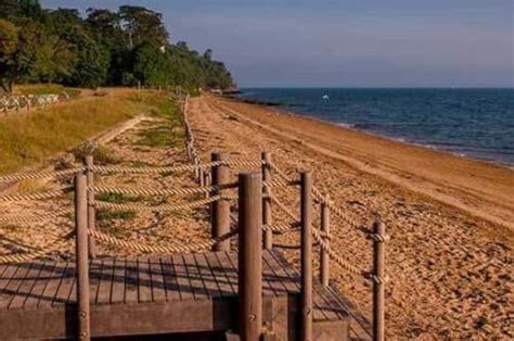 Isle of Wight Beaches | Best Beaches Isle Of Wight - Visit the Isle of ...