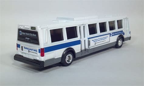 Just 1 Left! Road Champs Flxible Metro Bus MTA New York City Transit 1/87 Scale-HO Scale ...