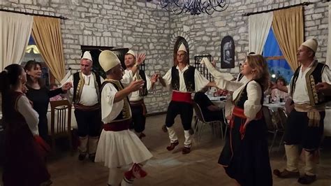 #Folk #Culture #Dance #valle Zeri i Bilbilit me turista nga Gjermania .2022 - YouTube