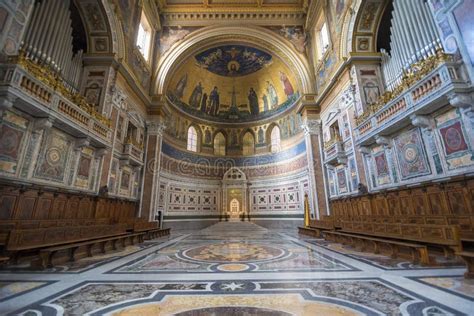 Interior of Archbasilica of St. John Lateran Editorial Stock Image - Image of laterano, october ...