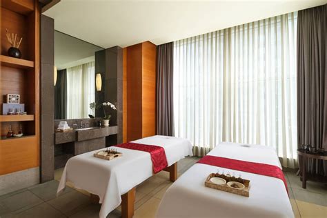 Hotel Photo Gallery | The Ritz-Carlton Jakarta, Pacific Place