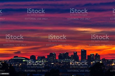 Sunset Over The Downtown Phoenix Arizona Skyline Stock Photo - Download Image Now - Phoenix ...