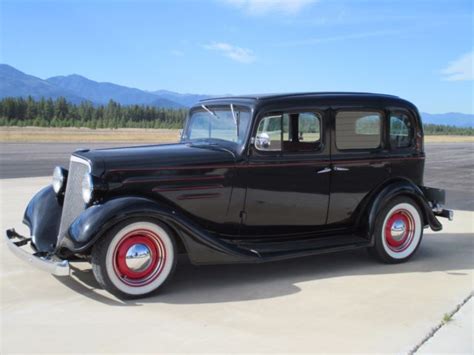 1935 Chevy 4-Door Sedan for sale: photos, technical specifications, description