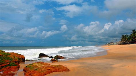 10 Must-Visit Ghana Beaches (Travel Guide) - Life Is a Journey of Escapes