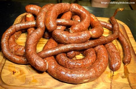 Homemade German Knackwurst - Date Night Doins BBQ For Two | Homemade sausage recipes, Knackwurst ...