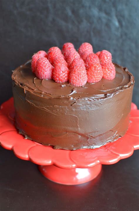 Playing with Flour: Chocolate raspberry layer cake