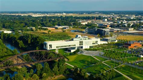 The Best Hotels Closest to William J. Clinton Presidential Library in Downtown Little Rock for ...