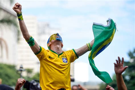 Após vitória, torcedores elegem adversários mais difíceis para o Brasil ...